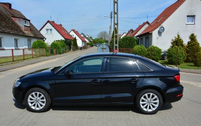 Audi A3 cena 58500 przebieg: 220000, rok produkcji 2014 z Łobez małe 631